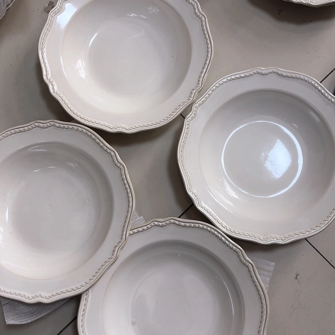 瓷片瑕疵特价陶瓷深盘