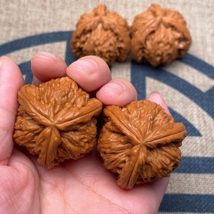 吊坠文玩核桃会***庄