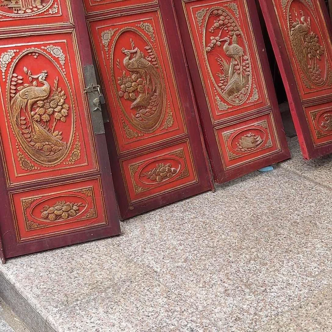 ****妮木木雕艺术作品被收藏