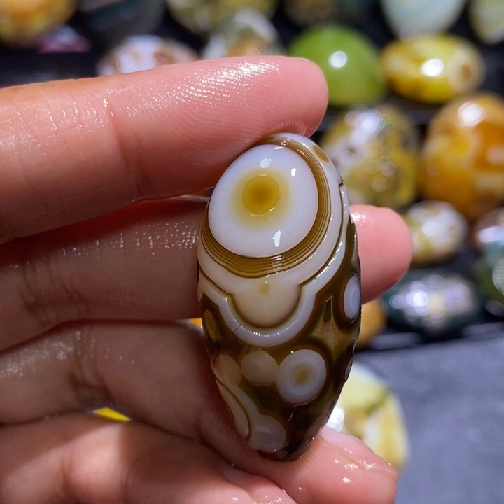 未镶嵌玛瑙/玉髓珠宝奇石