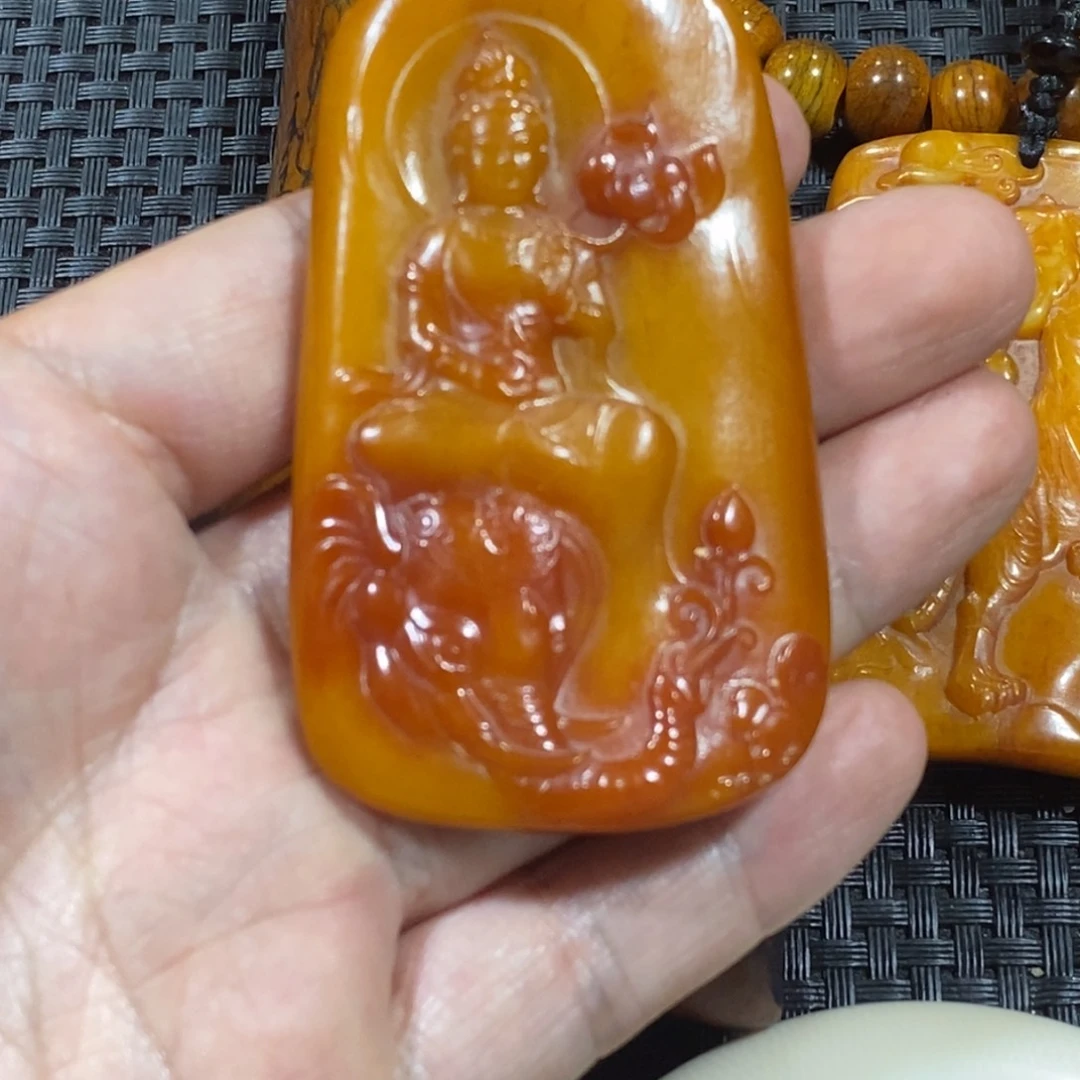 滴血莲花菩提吊坠