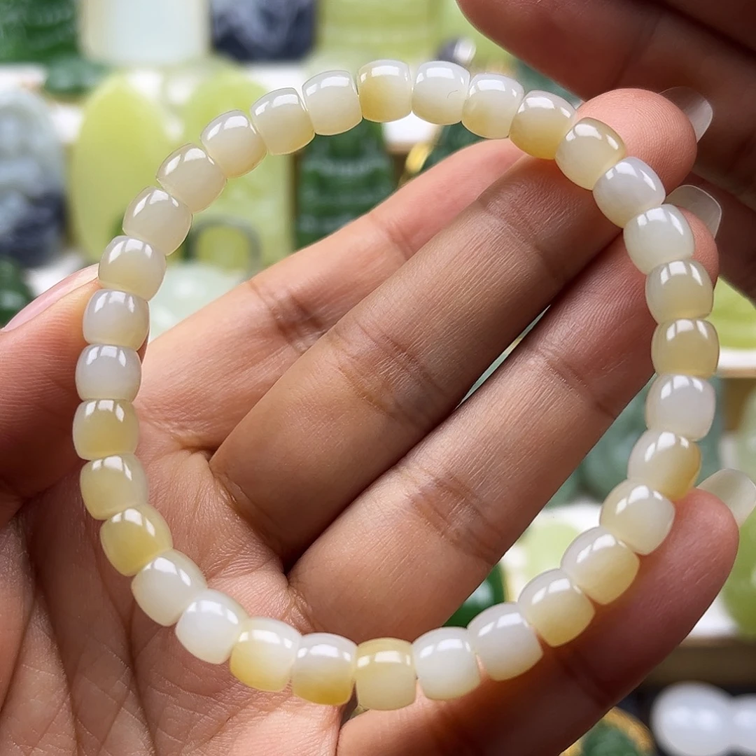 和田玉未镶嵌手串