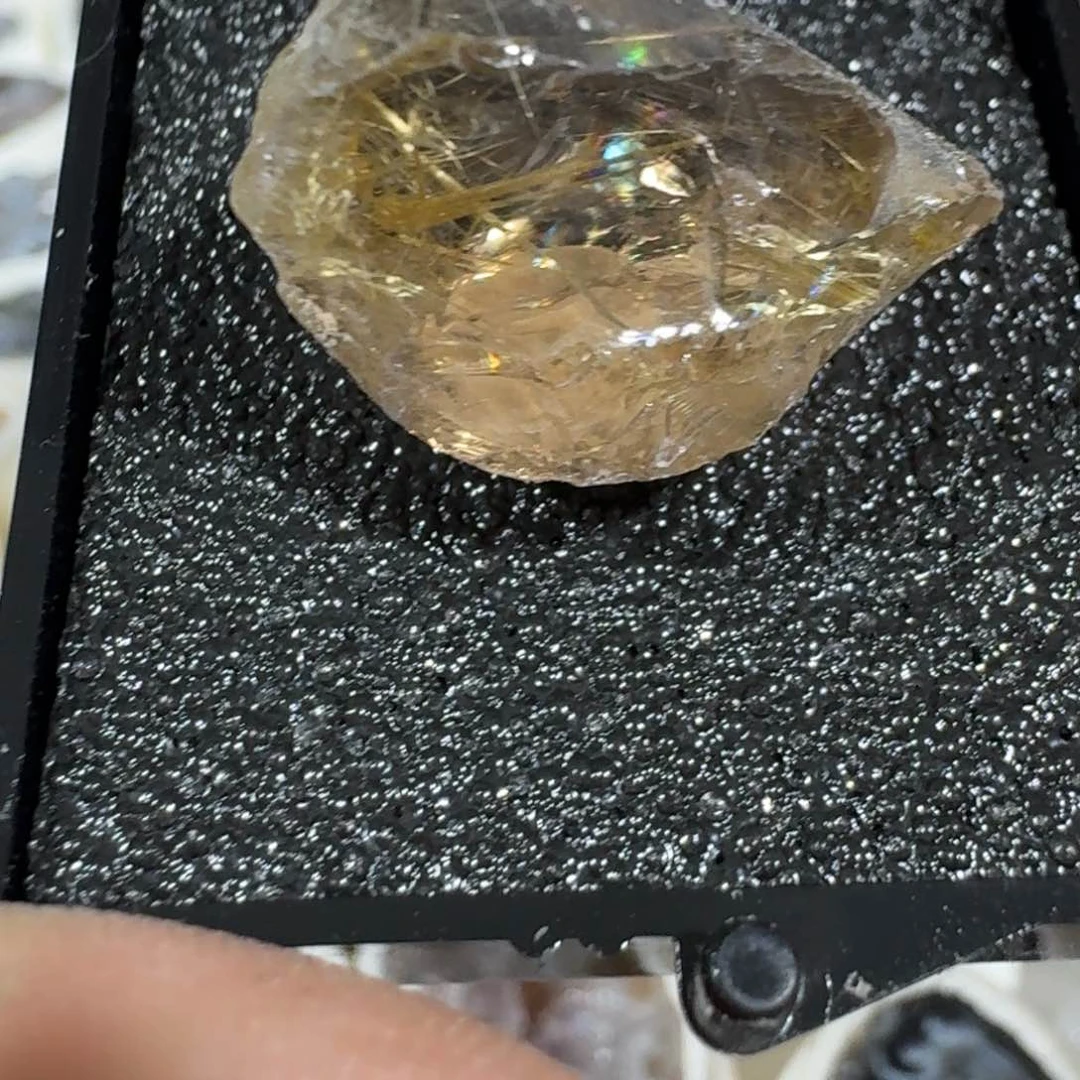 月下珠宝严选矿物