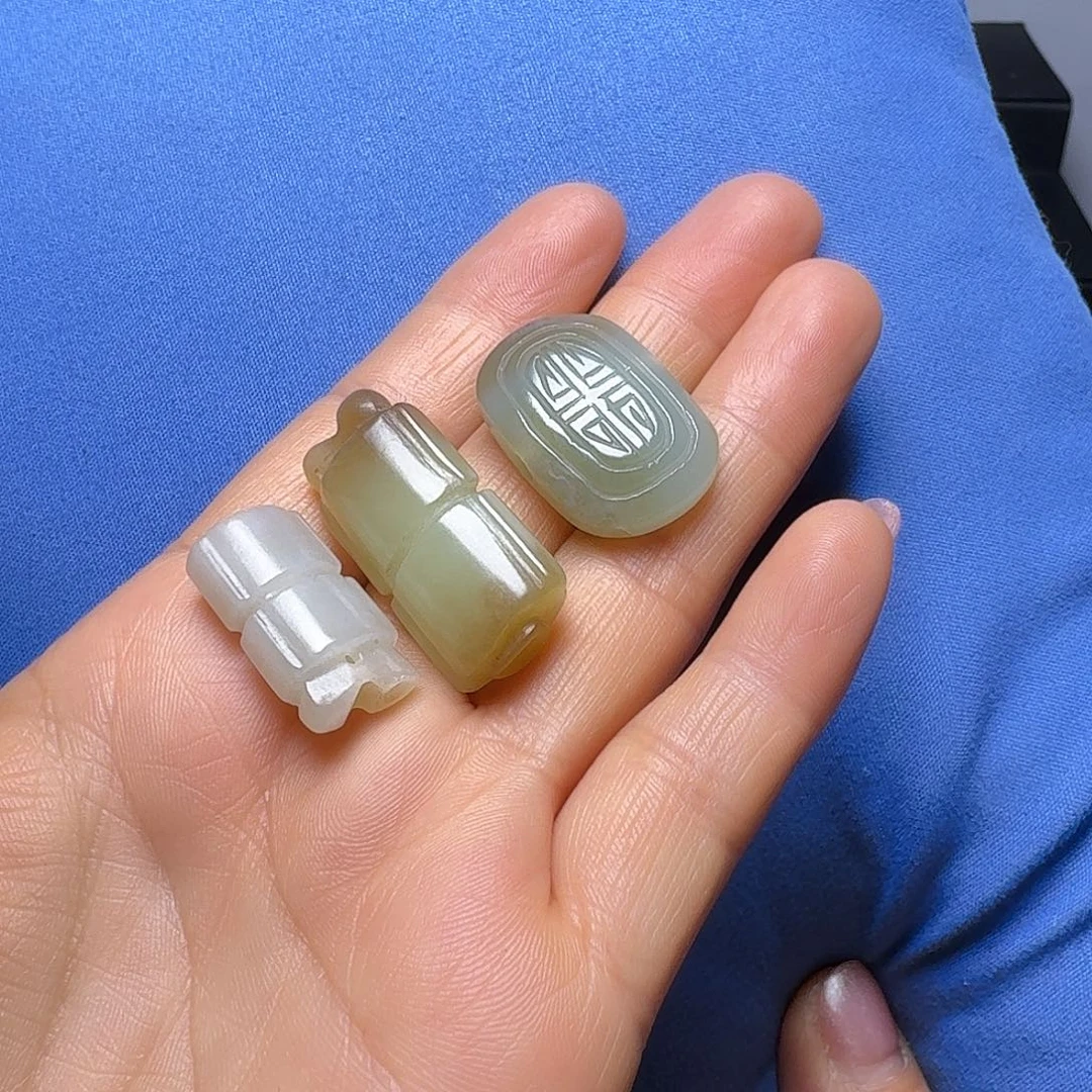 和田玉（糖玉）未镶嵌颈饰