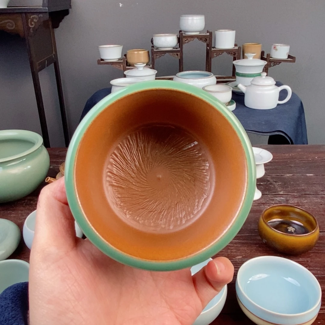 朱砂胎草木灰结合梅子青玉酌口 主人杯