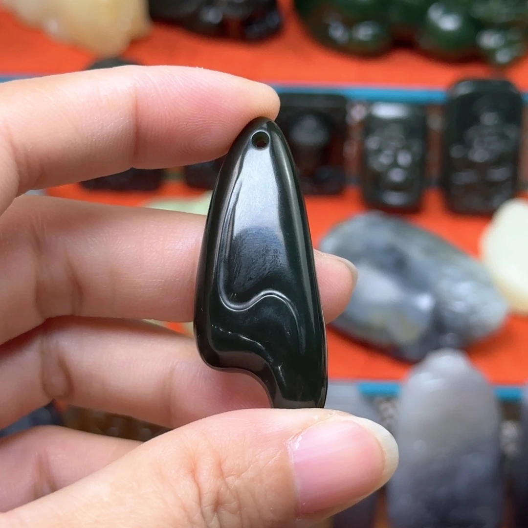 未镶嵌和田玉把件