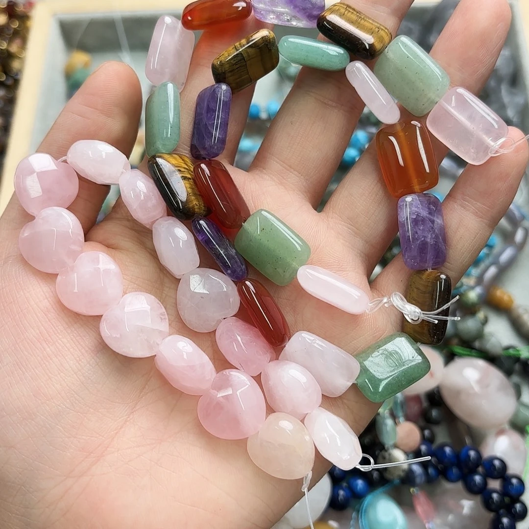 树***子玛瑙/玉髓未镶嵌珠宝半成品爱心➕牌