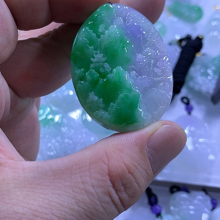 颈饰未镶嵌翡翠天然翡翠A货吊坠