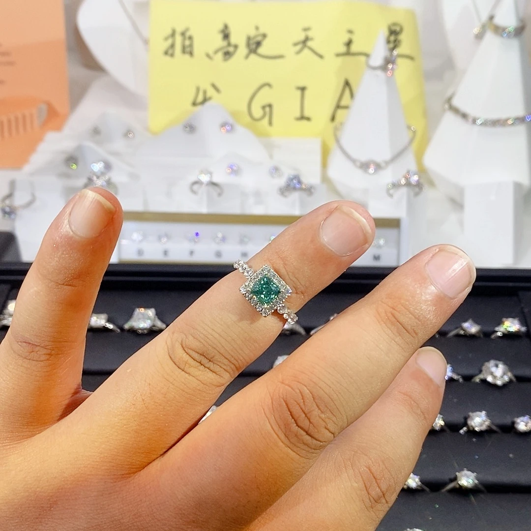 張****合成碳硅石925银1