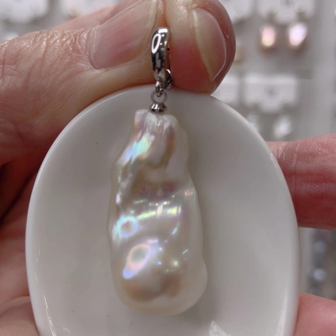 颈饰未镶嵌淡水珍珠