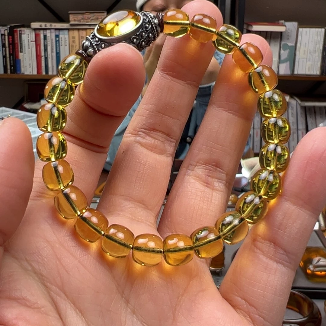 琥珀颈饰未镶嵌蚂蚁