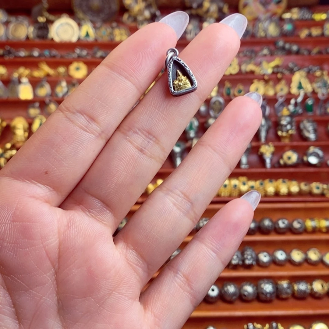 李***挺柏香籽/百香籽吊坠