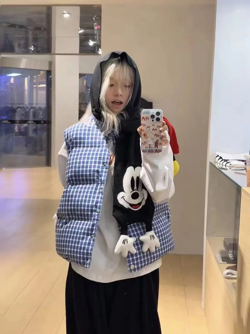 超好看的马甲纽扣冬季秋冬休闲韩版马夹ins格子保暖甜美风