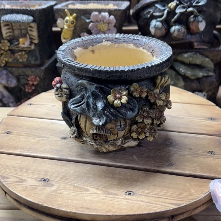 青藤多肉花盆百搭