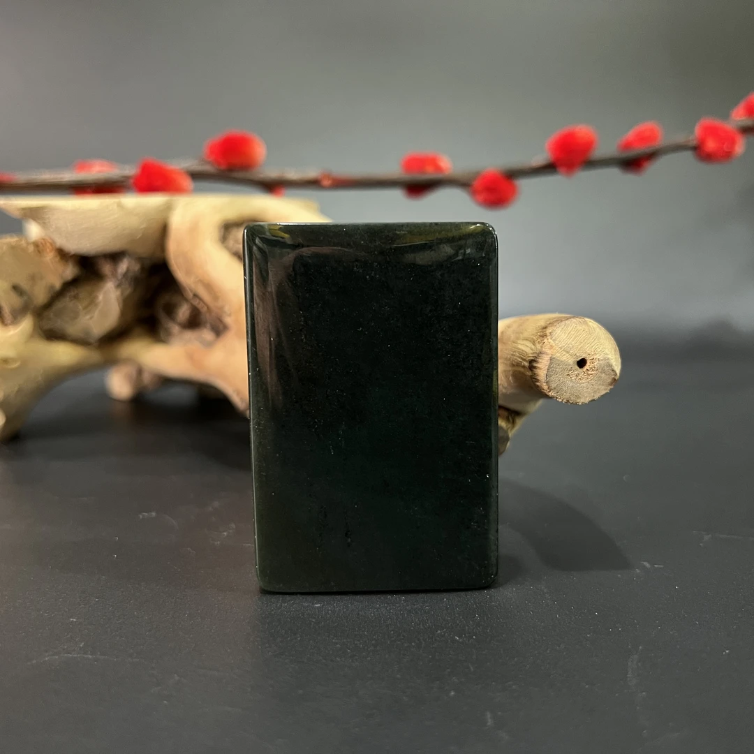 0615GC114和田玉挂件