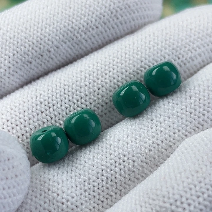 高瓷玉化地狱色卡7老型一对