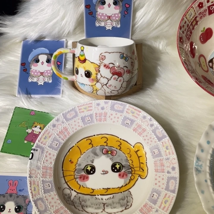 瓷片预定一个平盘一个马克杯，杯子上要贝嘞帽猫咪