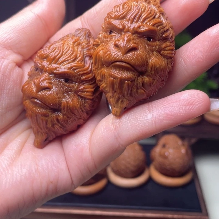 吊坠橄榄核大圣手球3.3