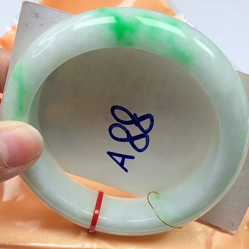 【闪购商品】翡翠手镯未镶嵌57.5圈