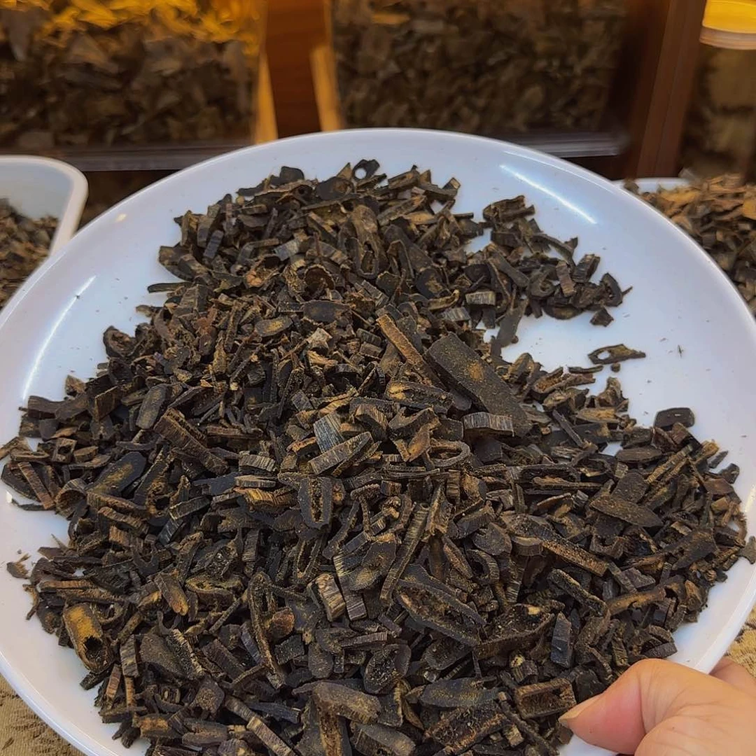 沉香碎屑沉香海南绿奇楠紫罗兰品种沉水100克