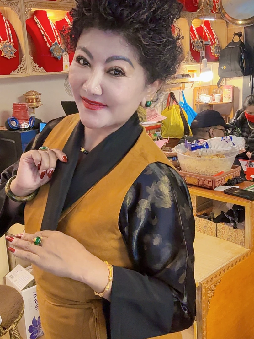 黑色金花高档衬衫