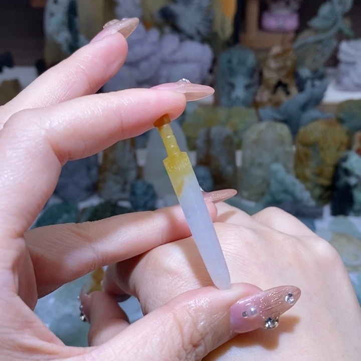 定制翡翠未镶嵌翡翠