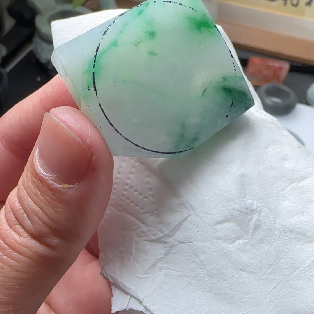 定制翡翠未镶嵌翡翠