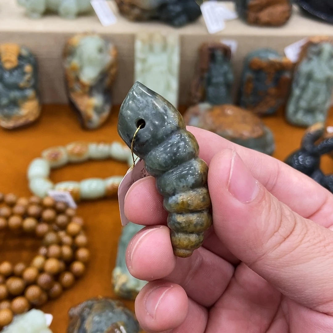 岫岩河磨玉（透闪石质玉）挂坠未镶嵌?****?