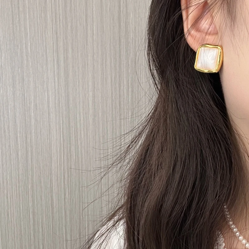 铜合金树脂耳饰 【么么专属】法式几何大方块简约耳钉 银针气质耳环