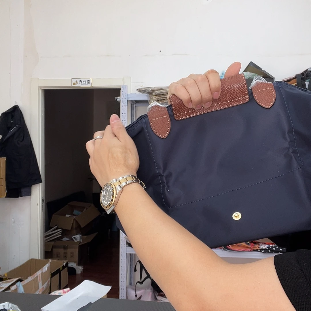 PU化妆包等各种产品