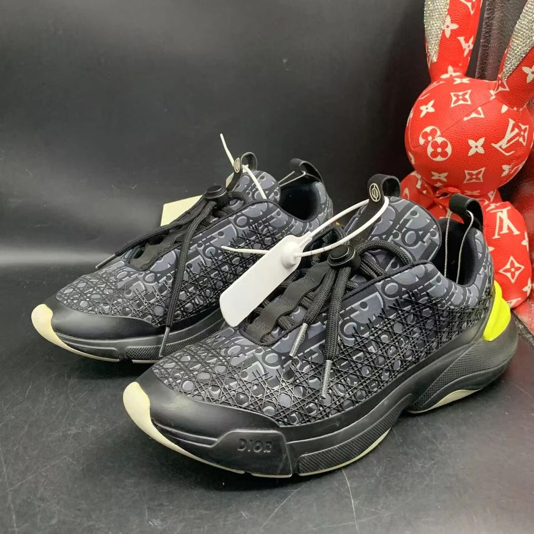 95新 DIOR/迪奥 黑色老花B24时尚运动鞋41欧码kke017