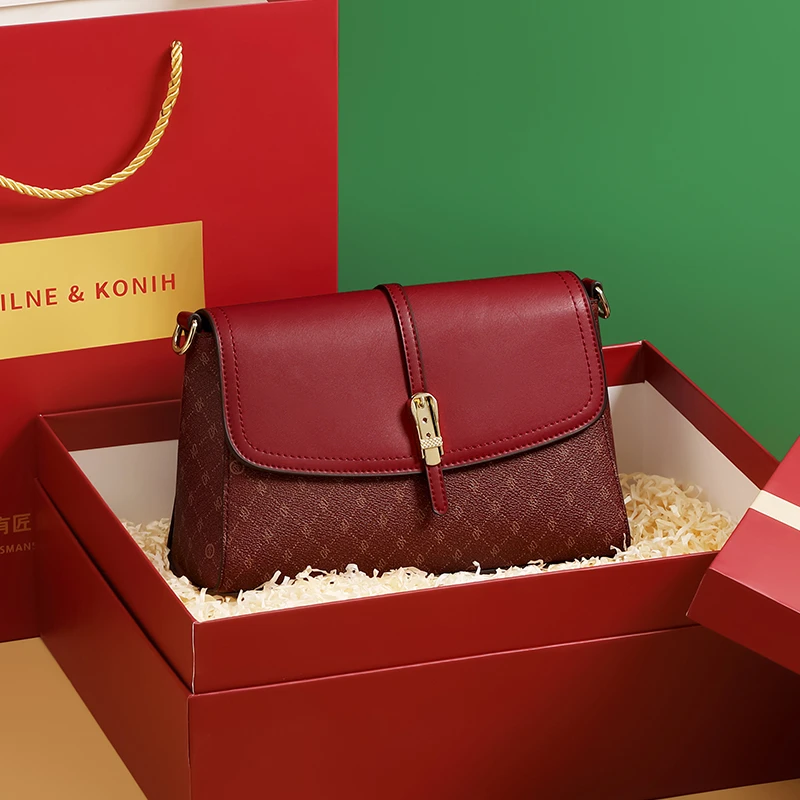 送妈妈母亲节礼物高级感红色包包2025新款中年婆婆斜挎包女结婚包