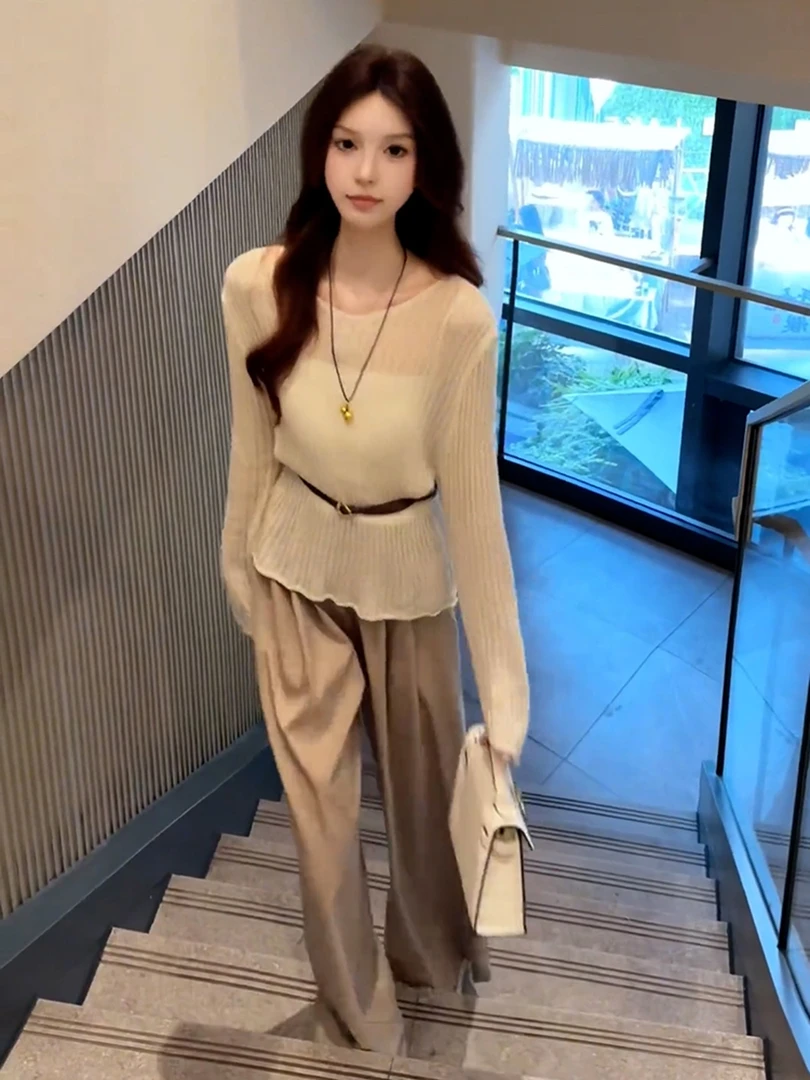 韩系气质一整套淡颜系轻熟穿搭朦胧透肤美学杏色上衣阔腿裤套装秋