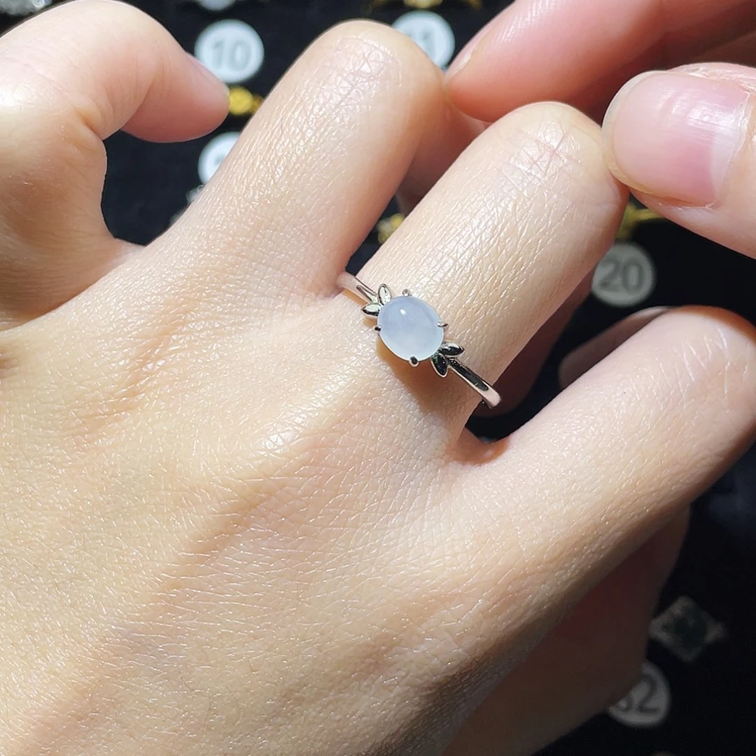 翡翠未镶嵌戒指戒指