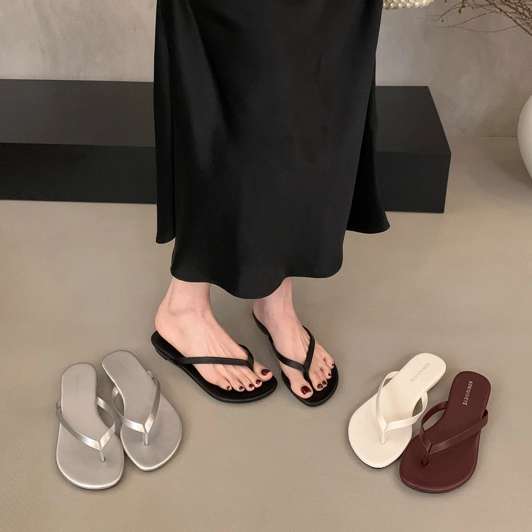 韩版黑色夹脚人字拖鞋女鞋子外穿2025新款夏季夹趾沙滩鞋凉拖凉鞋