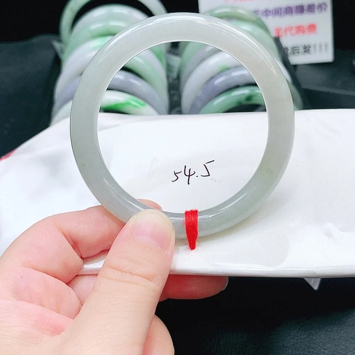 翡翠未镶嵌手镯122