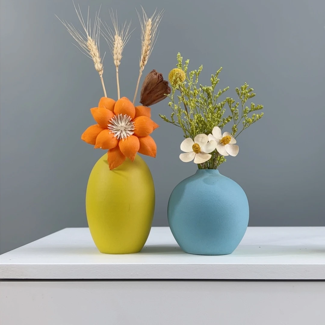 摆件陶瓷小花瓶摆件含花总高约20-30cm