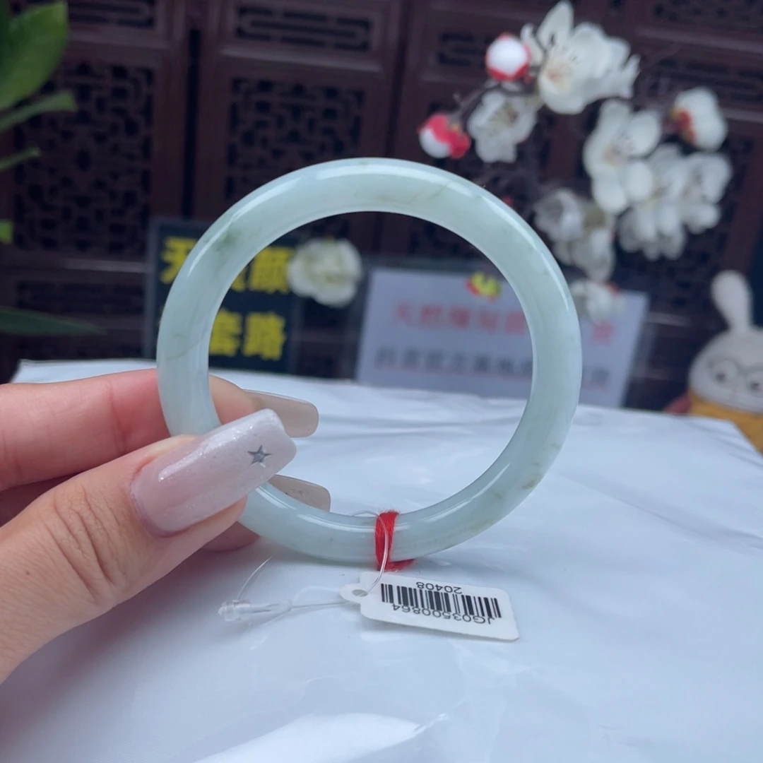 翡翠未镶嵌手镯圆条