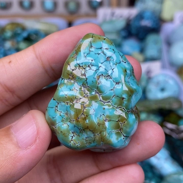 未镶嵌绿松石颈饰