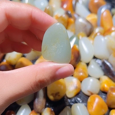 和田玉（糖玉）未镶嵌颈饰14.8