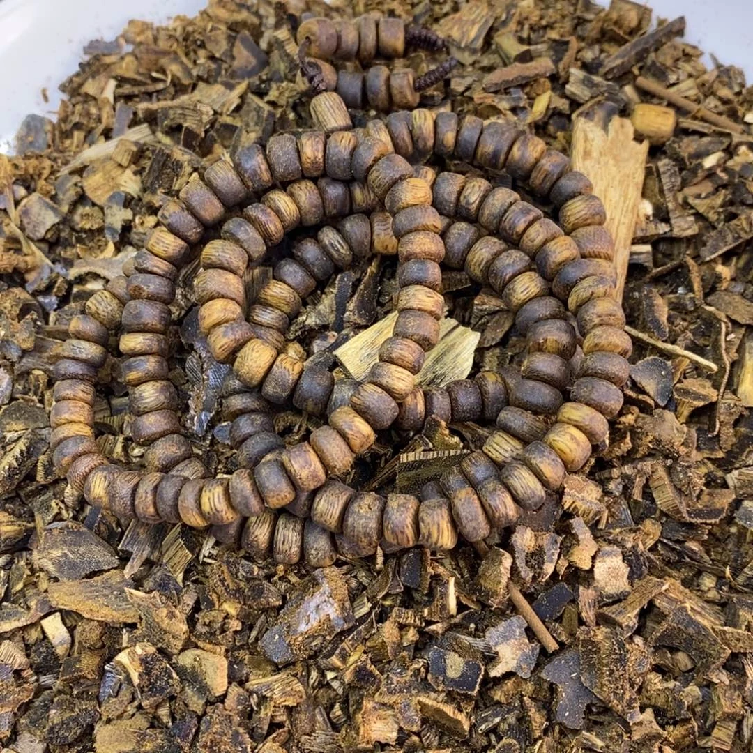 沉香碎屑沉香999分沉沉香