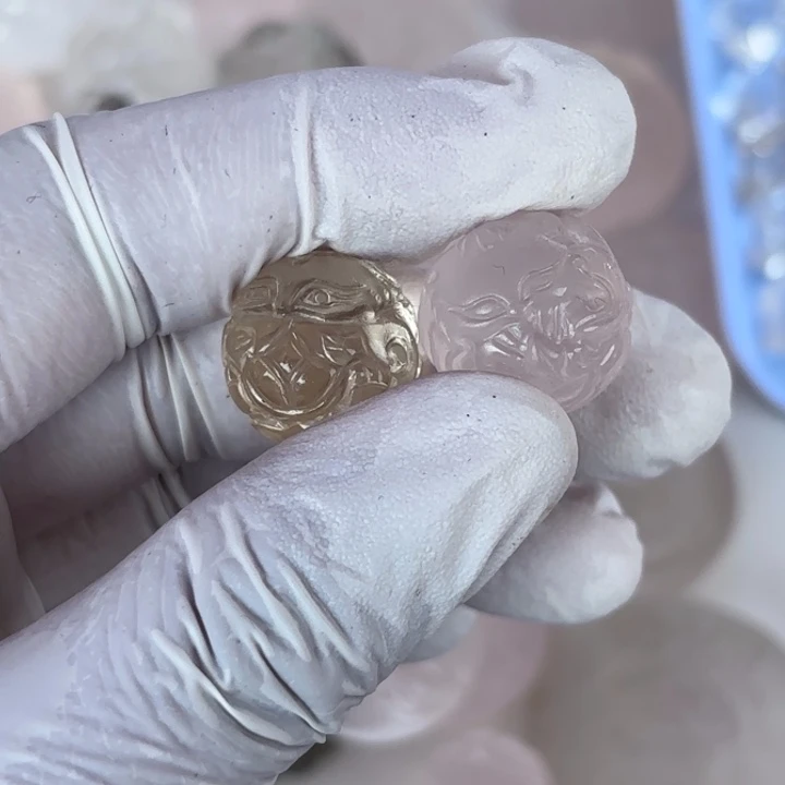 未镶嵌颈饰水晶ᴇ***.