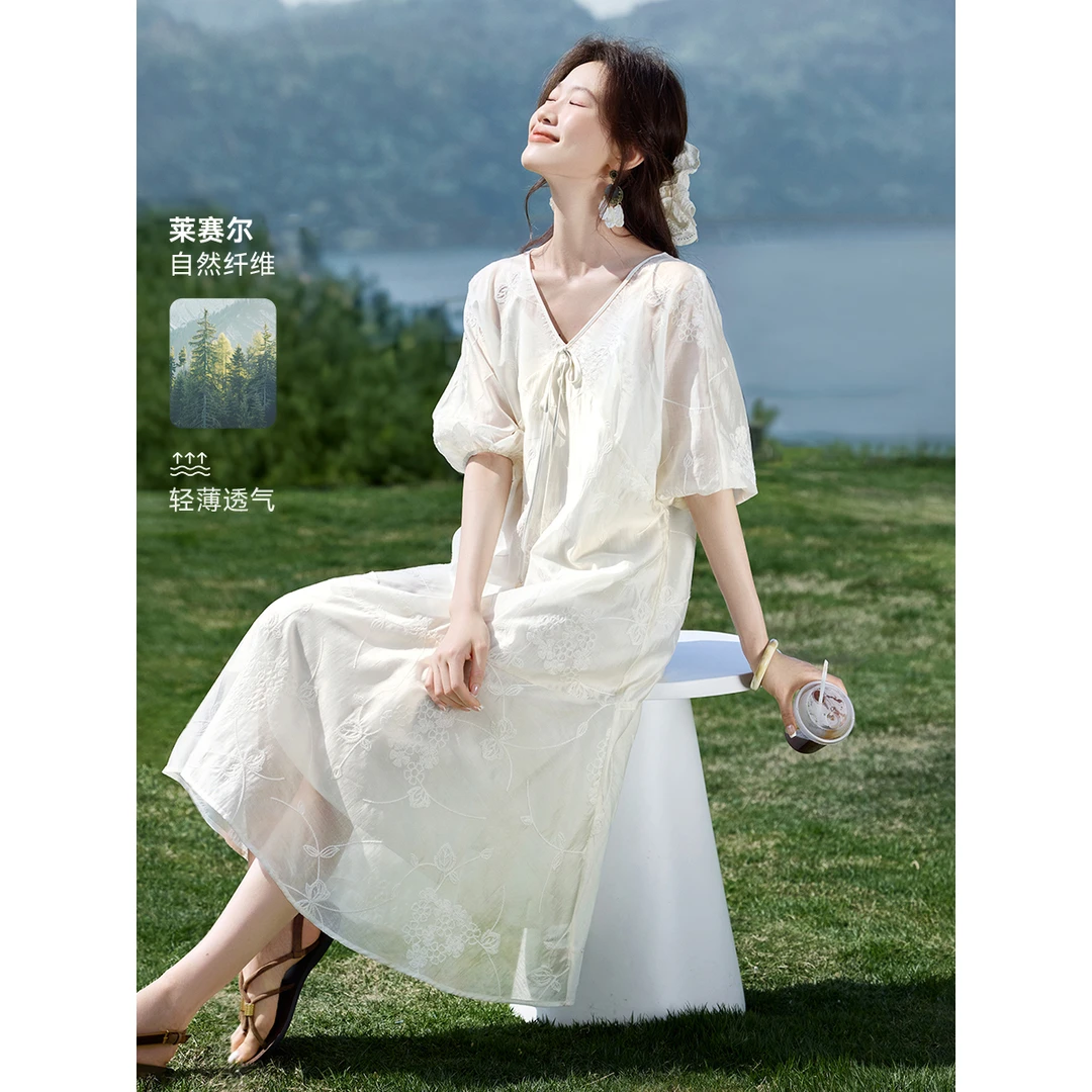 沫晗依美【南法下午茶】25夏新款法式浪漫刺绣慵懒风吊带裙罩衫裙