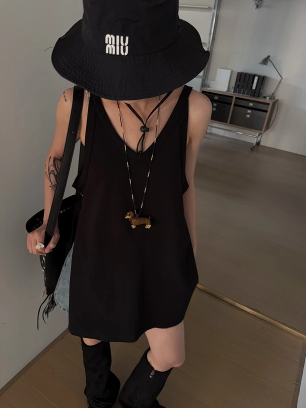 HELLOTANGO《松弛日常》韩系个性慵懒百搭v领飘带设计背心550115#