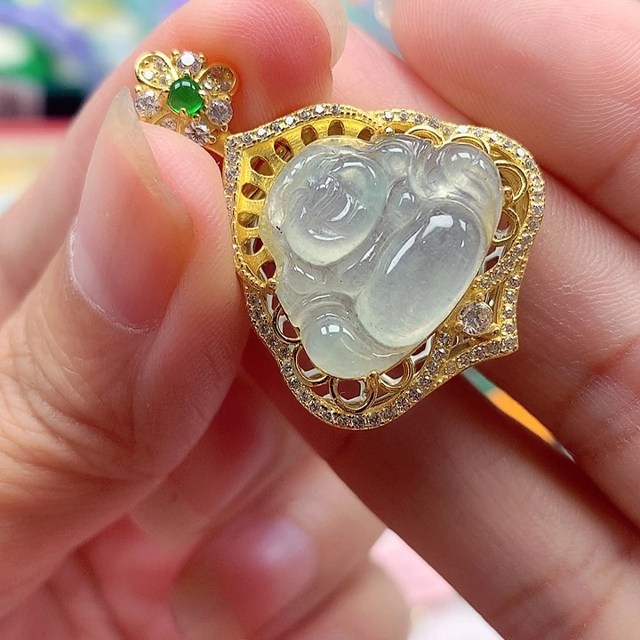 翡翠银S925镶嵌颈饰翡翠