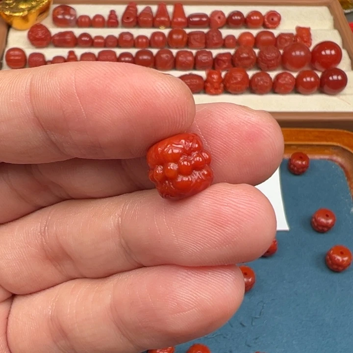 南红玛瑙双头莲花老型珠卡10单珠未镶嵌