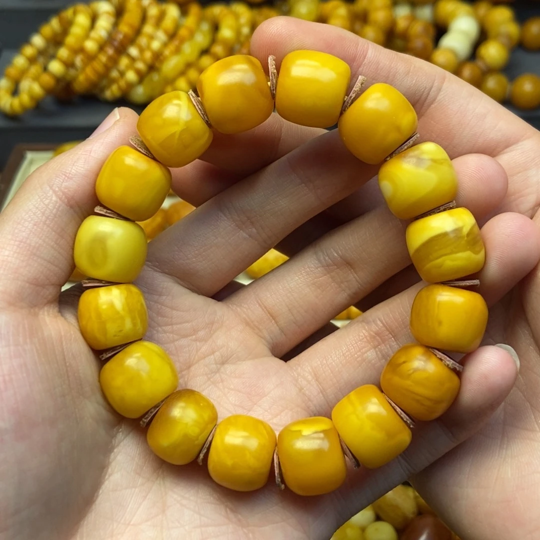 蜜蜡未镶嵌珠宝奇石