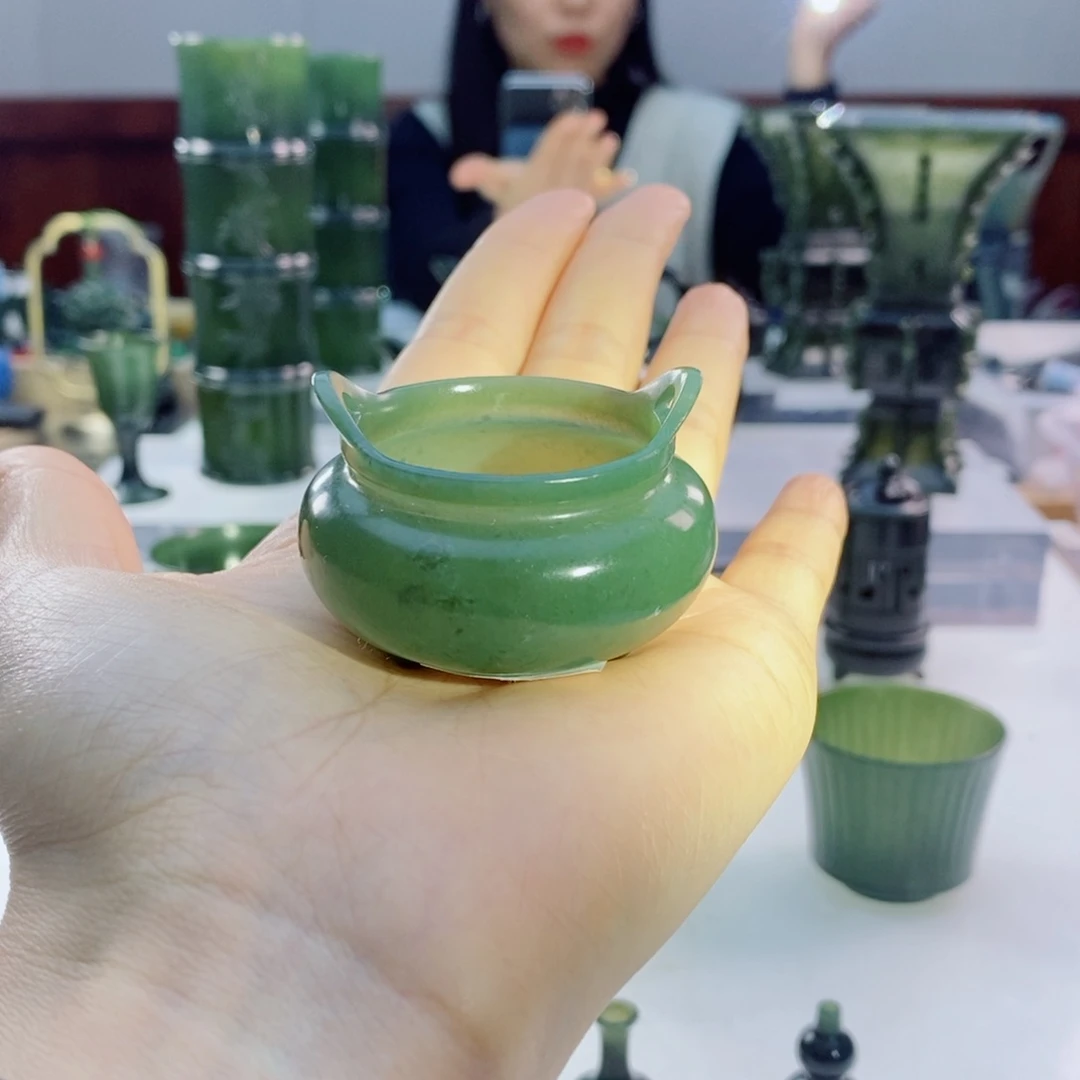 未镶嵌和田玉（青玉）挂件
