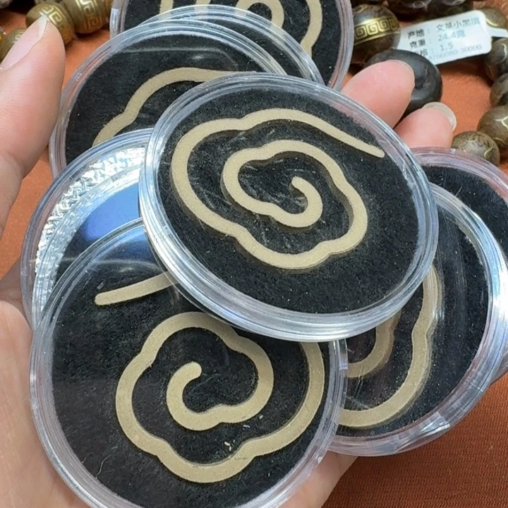 大叶紫檀（黑酸枝木类）