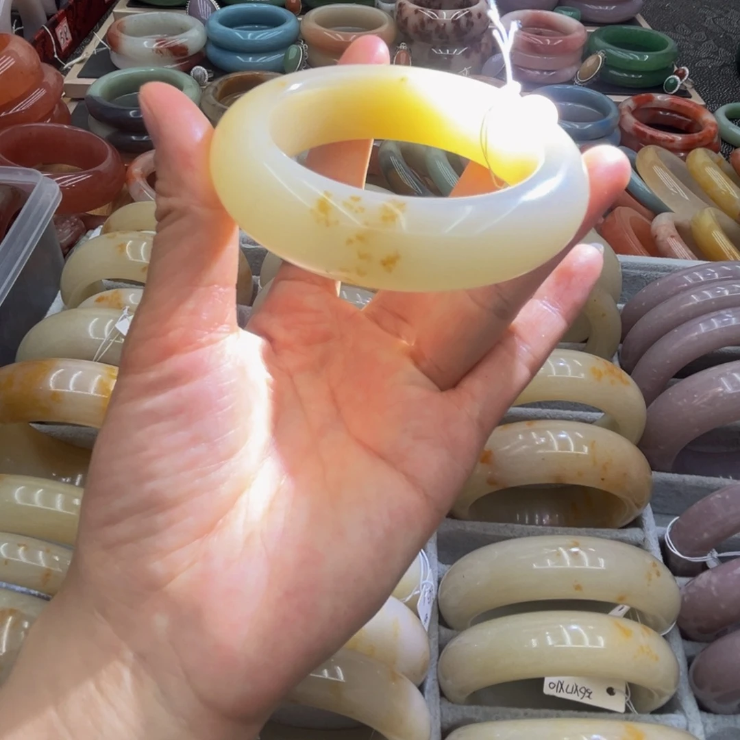 石英质玉未镶嵌圈口56